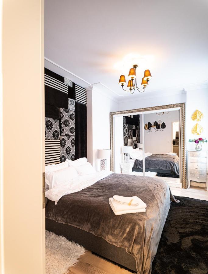 The Artist - Ultracentral Designer Apartment Bucureşti Ngoại thất bức ảnh